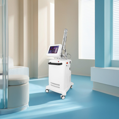 Profesjonalne zabiegi chirurgiczne usunięcie blizn z użyciem frakcyjnego lasera CO2 / regeneracja skóry / leczenie pochwy
