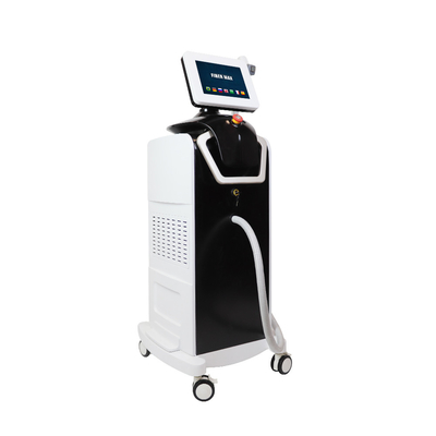 Laserowa maszyna do usuwania włosów o dużej mocy 1800W 808nm